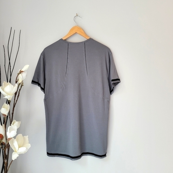 LULULEMON MenShirtsFast And Free Short Sleeve Shirt - Picture 3 of 10